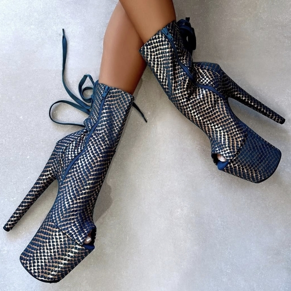 NWOB Hella Heels Khaleesi Open Toe Corset Boot 8" Heel Metallic Faux Suede - Picture 12 of 12